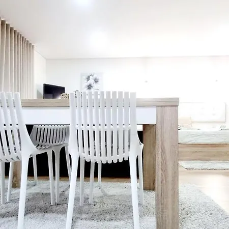 Апартаменты Imperial 1, 2 E 3 Брага