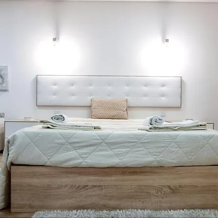Apartamento Imperial 1, 2 E 3 *