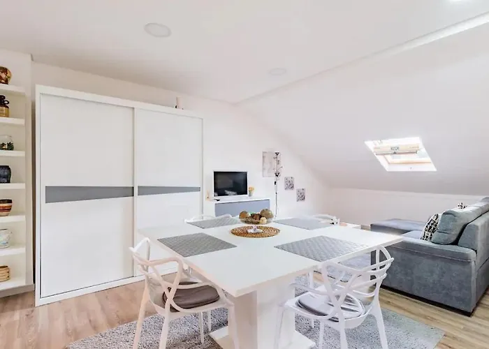 Imperial 1, 2 E 3 شقة *